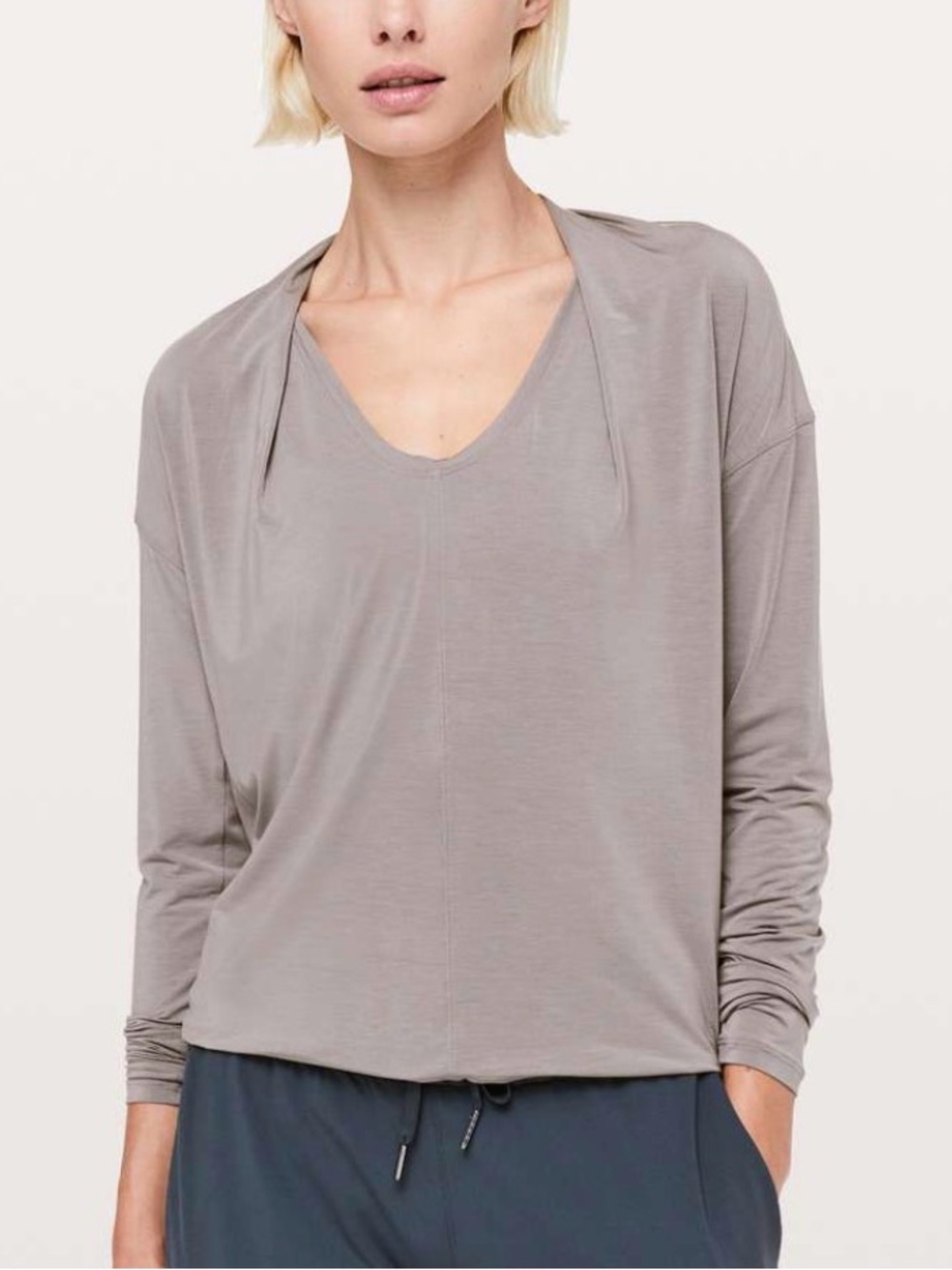LULULEMON Deep Stretch Long Sleeve top in Lunar Rock - size 10
